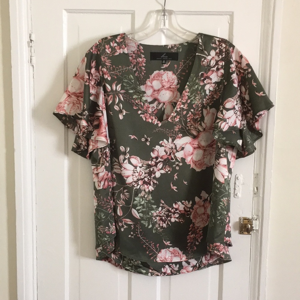 Floral Flutter Sleeve Blouse